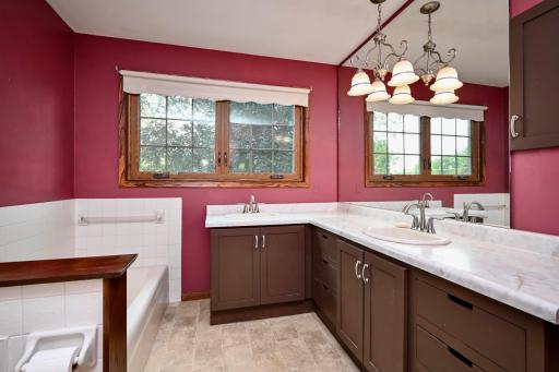 118 S Church Street, Peterson, MN 55962