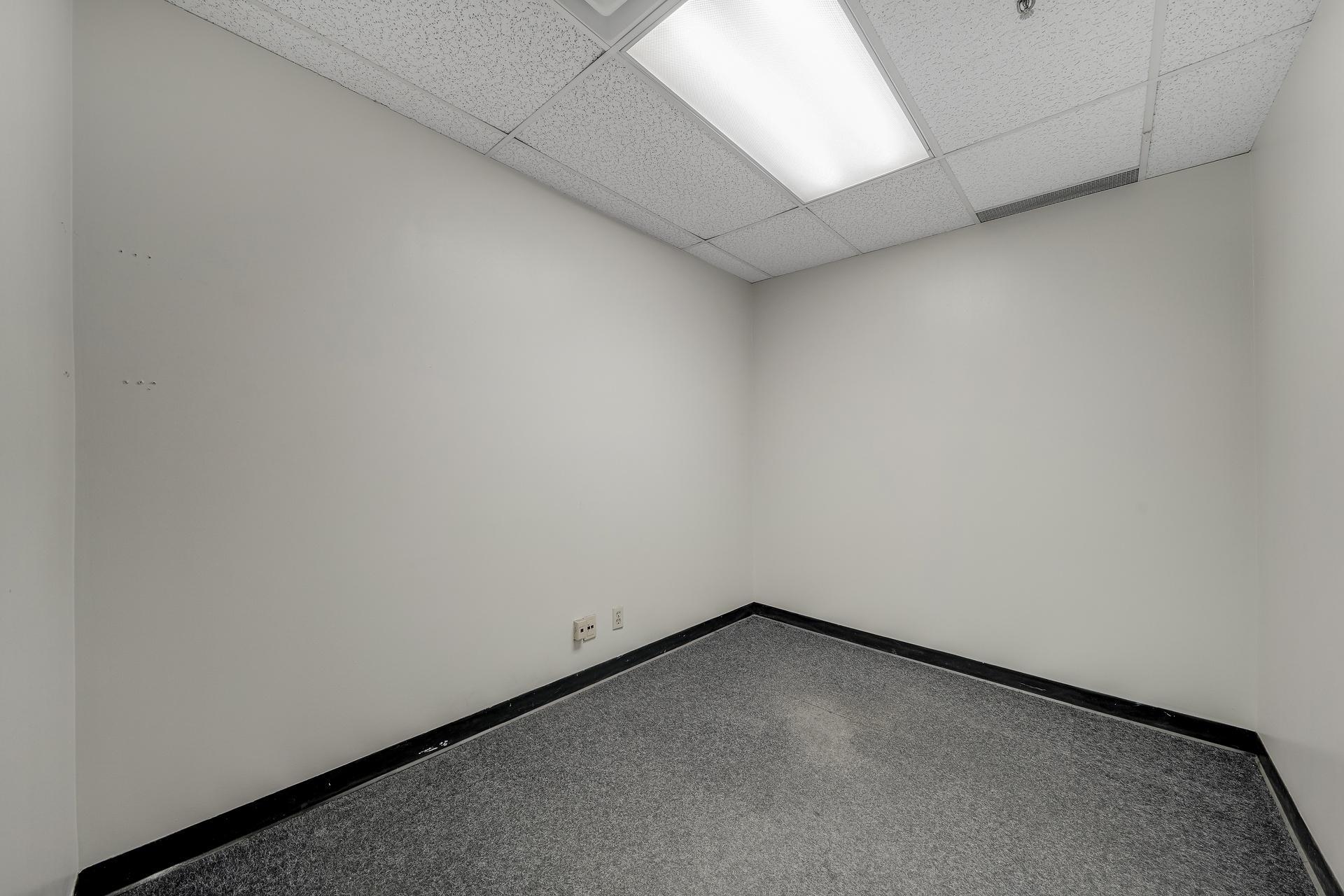 8710Photography-Web-Friendly-9219-Grand-Avenue-South-Bloomington-MN-55420-43.jpg