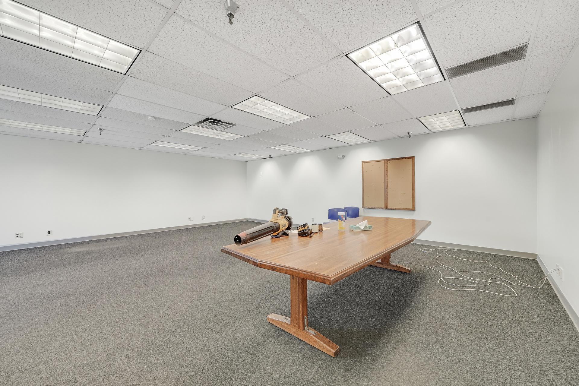 8710Photography-Web-Friendly-9219-Grand-Avenue-South-Bloomington-MN-55420-34.jpg