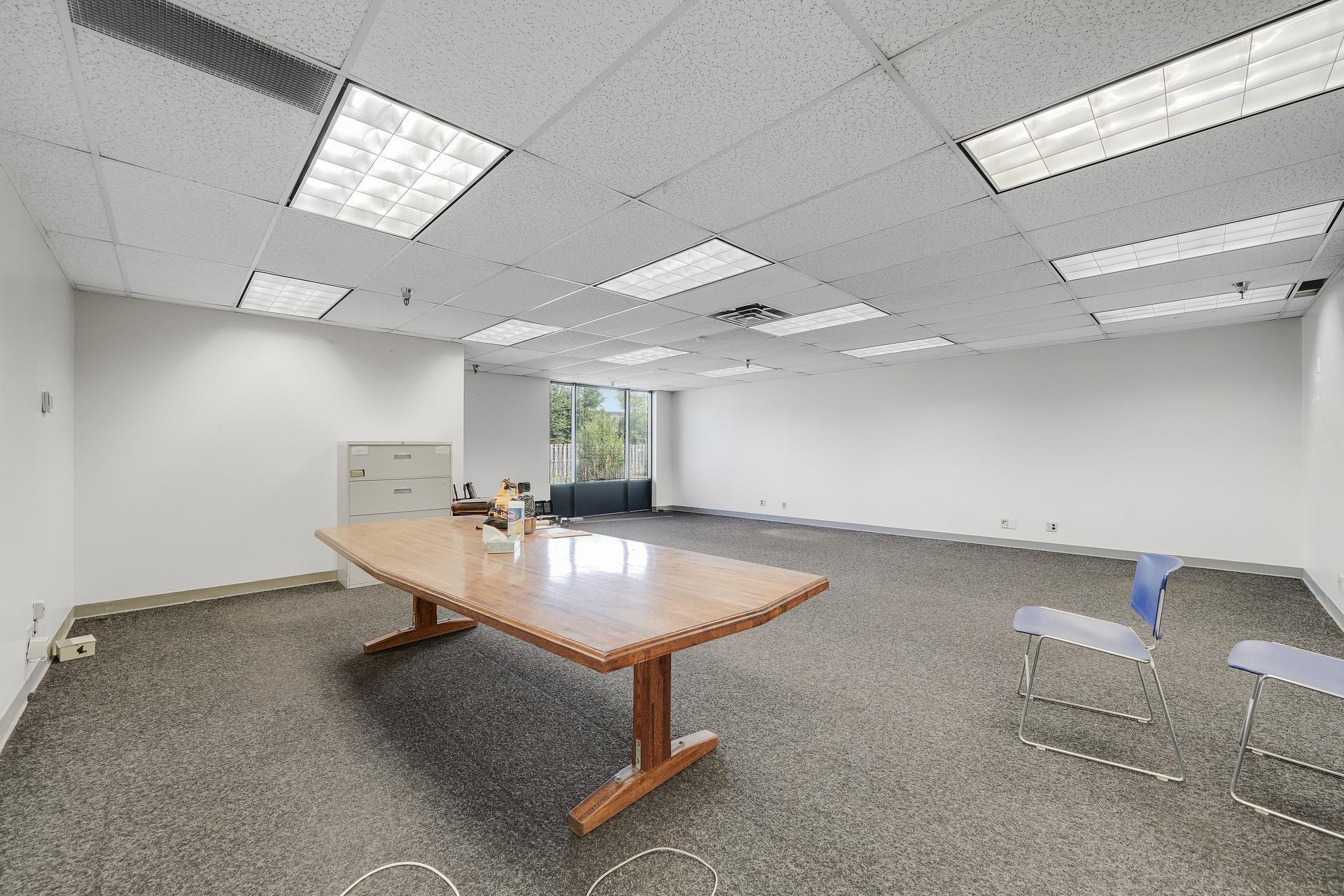 8710Photography-Web-Friendly-9219-Grand-Avenue-South-Bloomington-MN-55420-33.jpg