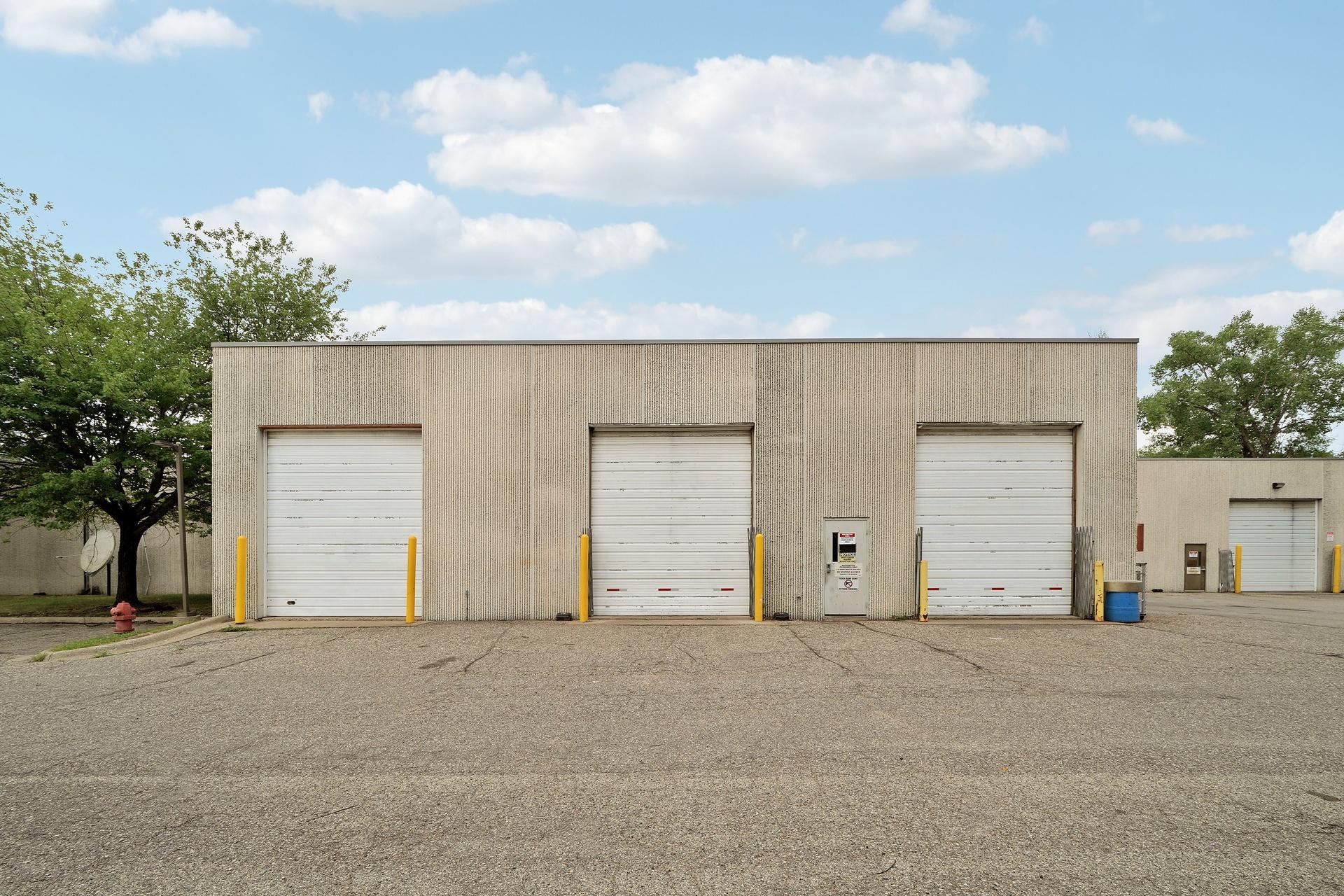 8710Photography-Web-Friendly-9219-Grand-Avenue-South-Bloomington-MN-55420-14.jpg