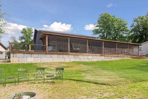 18924 Highwood Shores Road - Spacecrafting - 0044.jpg