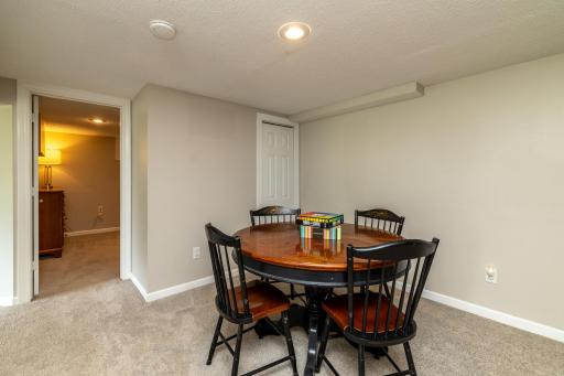 2509 W 140th Street, Burnsville, MN 55337