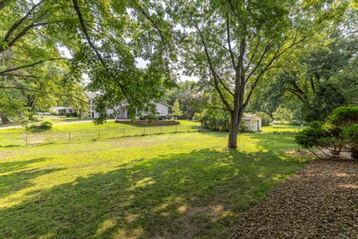 2509 W 140th Street, Burnsville, MN 55337