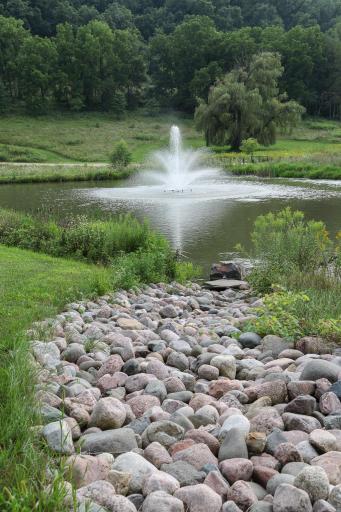 17674 County 11, Spring Grove, MN 55974