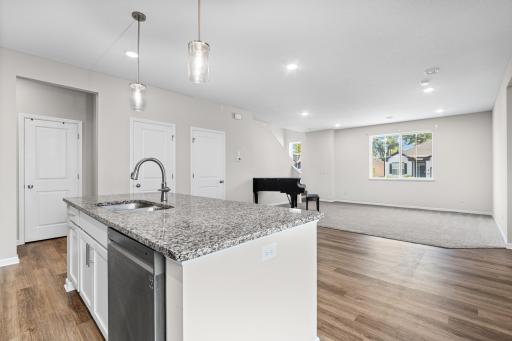 1563 100th Avenue NW, Coon Rapids, MN 55433