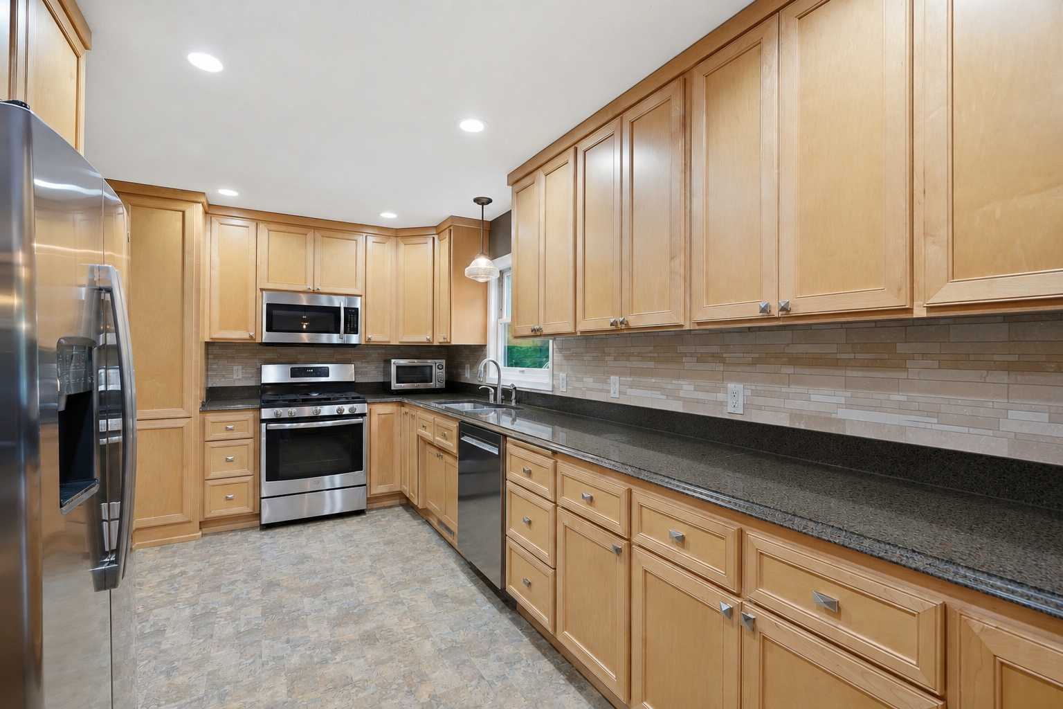 Kitchen 3.png