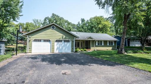 17600 Italy Path, Lakeville, MN 55044