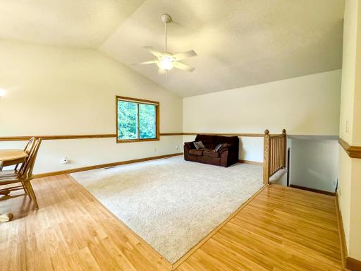 11-LR-5856.jpg