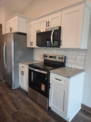 350 Stoneridge Lane NE, Owatonna, MN 55060