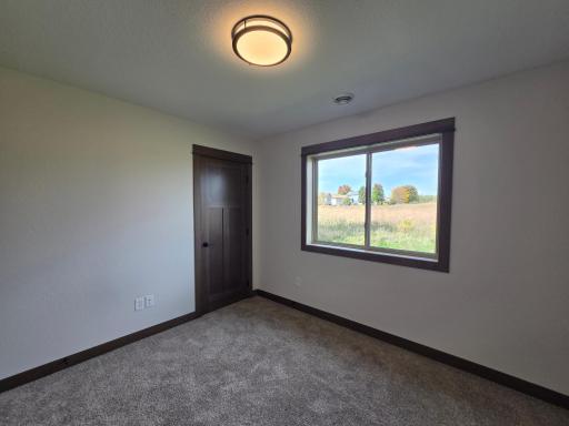 350 Stoneridge Lane NE, Owatonna, MN 55060