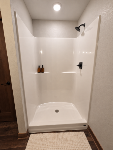 Actual property photo, virtually staged with AI.