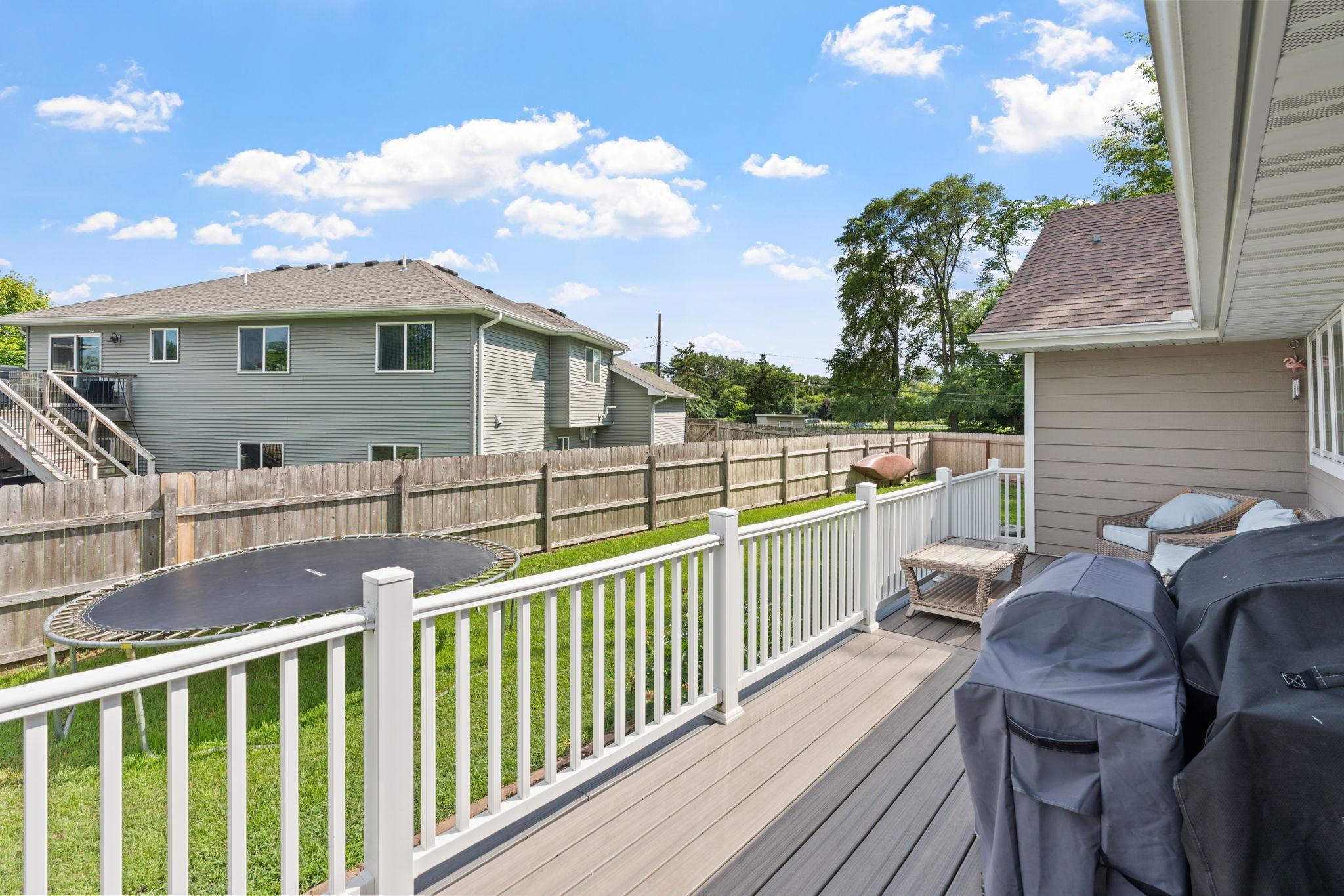 13-web-or-mls-400 Decatur Ave N-13.jpg