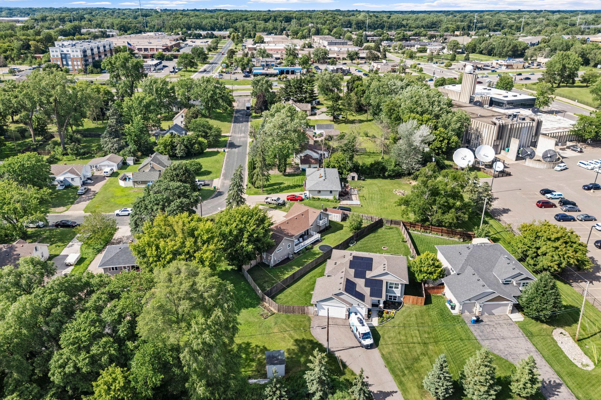 19-web-or-mls-400 Decatur Ave N-19.jpg