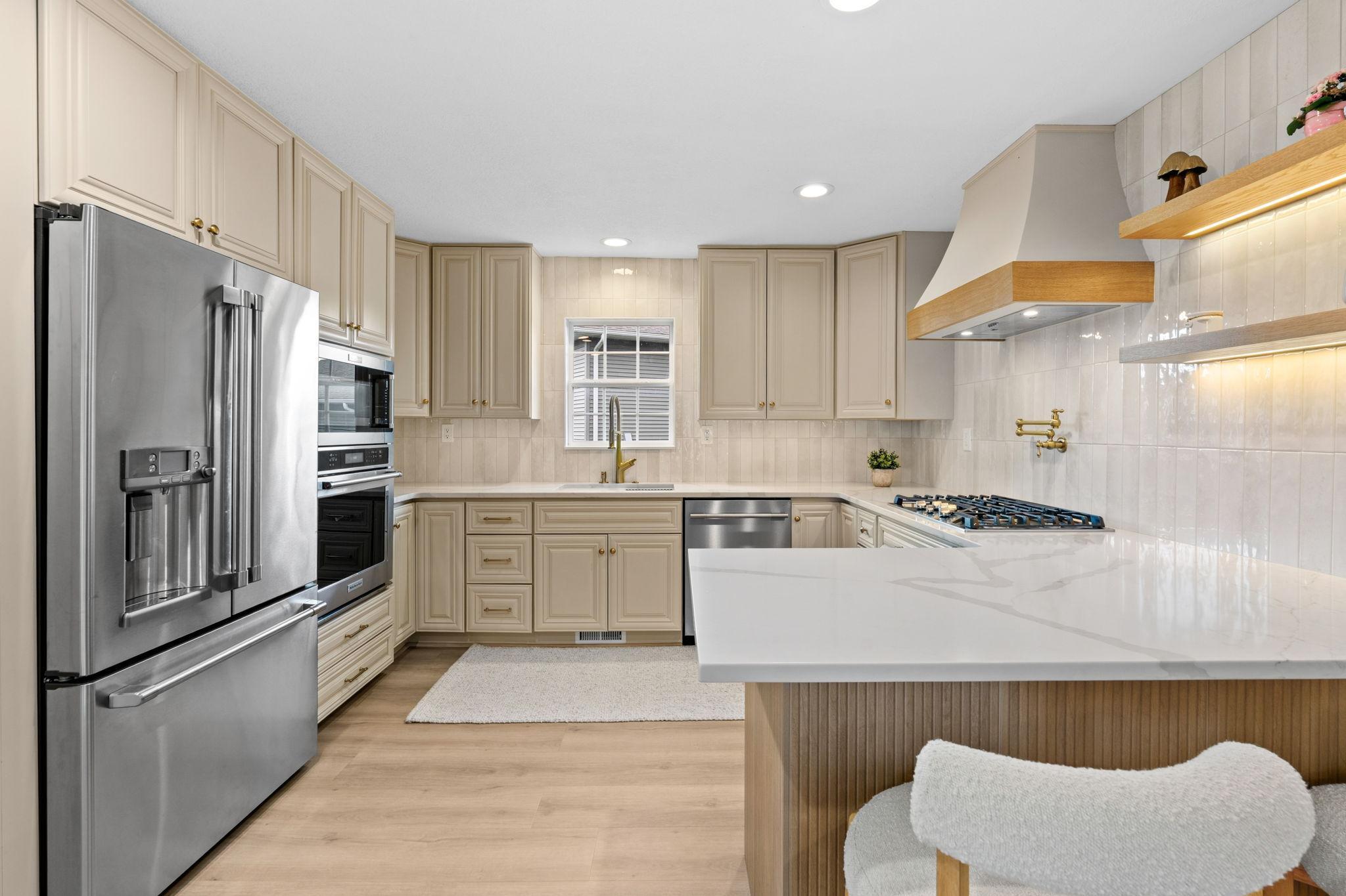 36-web-or-mls-400 Decatur Ave N-36.jpg