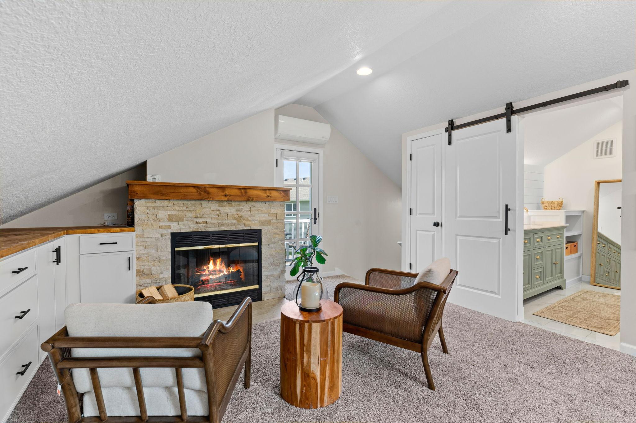 56-web-or-mls-400 Decatur Ave N-56.jpg