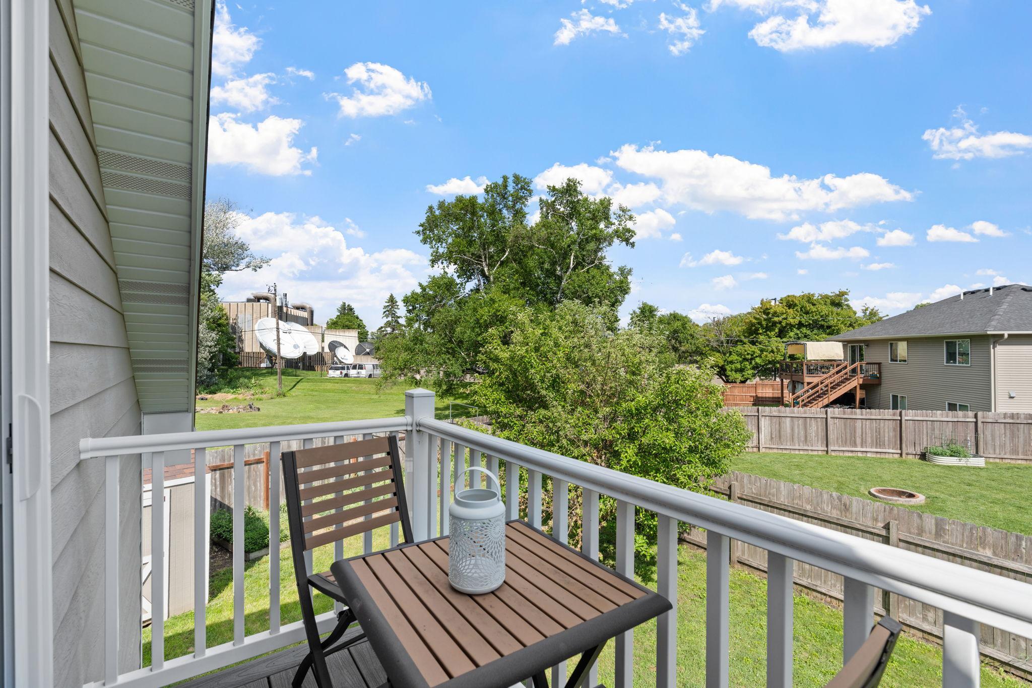 57-web-or-mls-400 Decatur Ave N-57.jpg