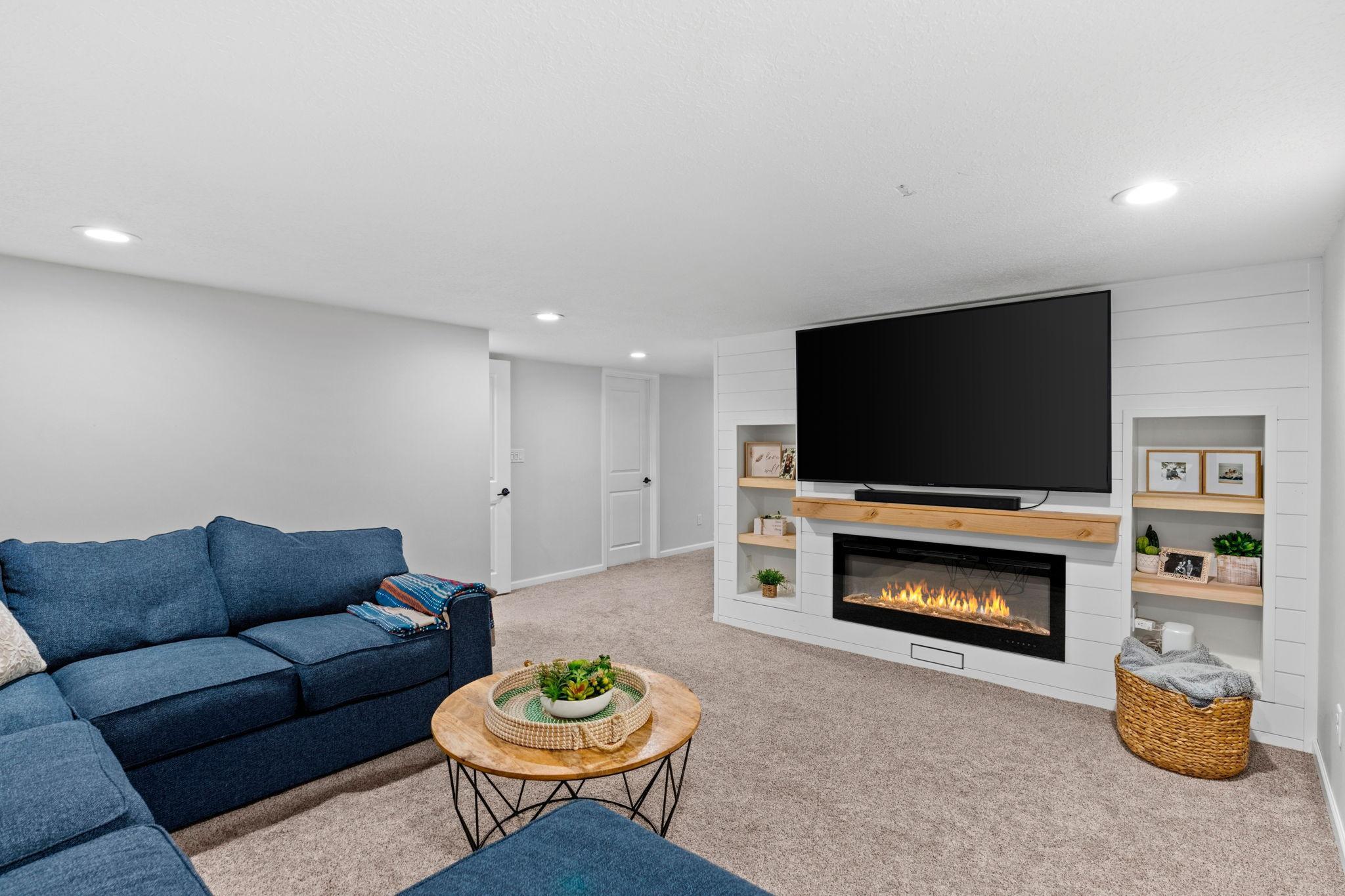 64-web-or-mls-400 Decatur Ave N-64.jpg