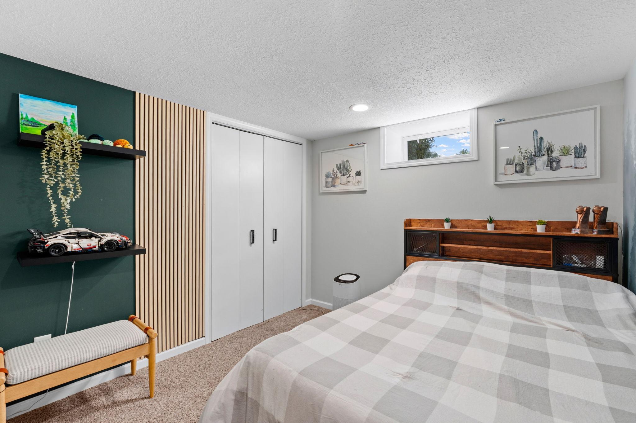66-web-or-mls-400 Decatur Ave N-66.jpg