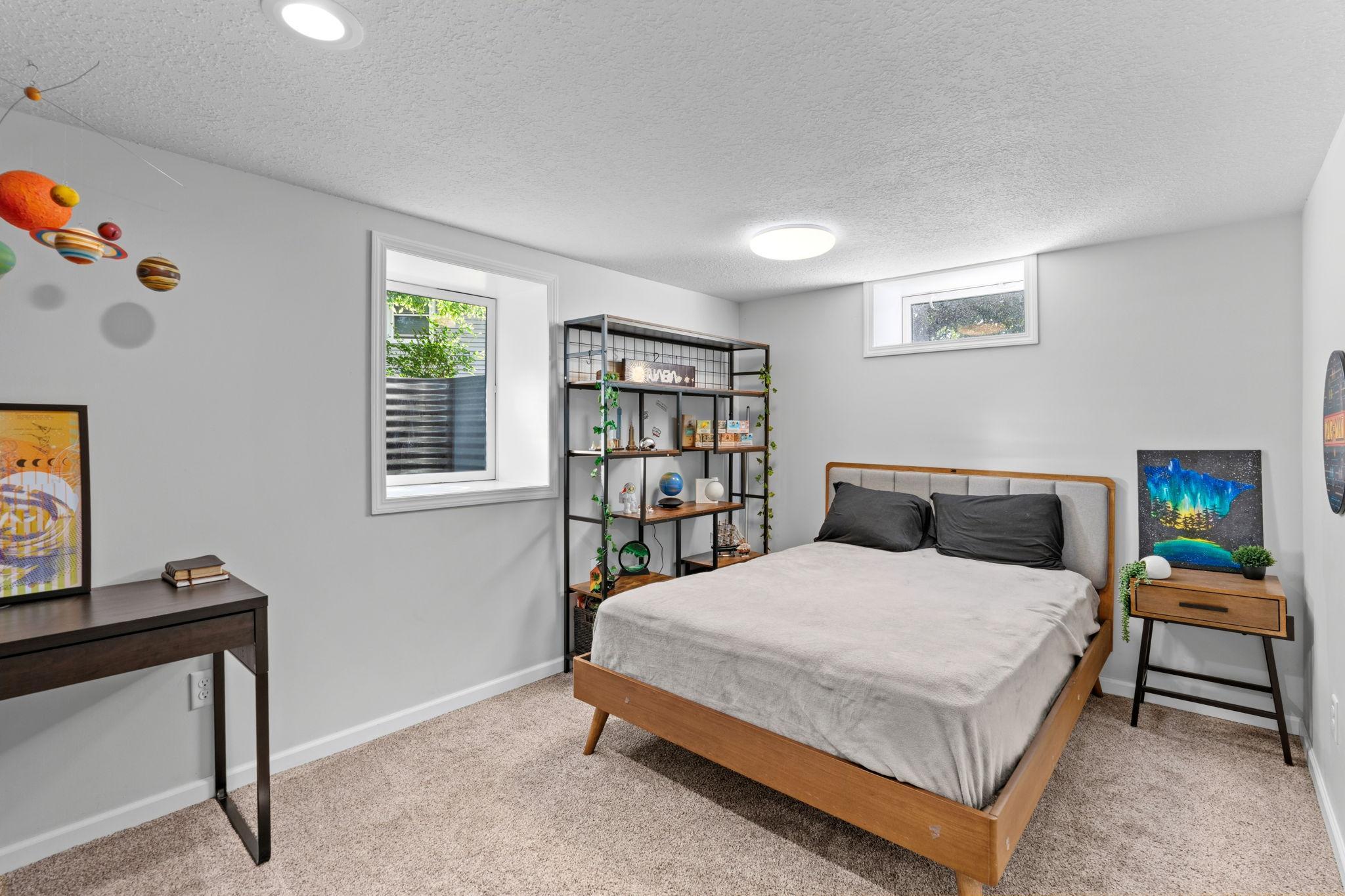 68-web-or-mls-400 Decatur Ave N-68.jpg