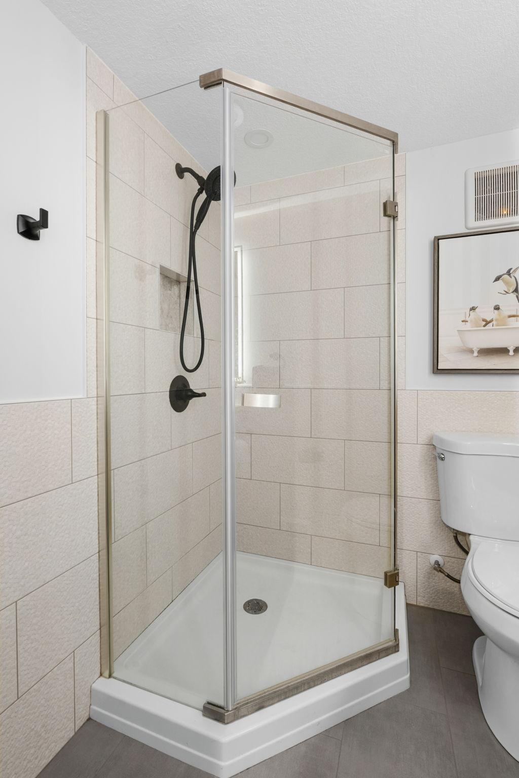 72-web-or-mls-400 Decatur Ave N-72.jpg