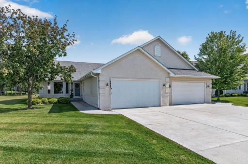 14943 Hillside Circle NW, Prior Lake, MN 55372