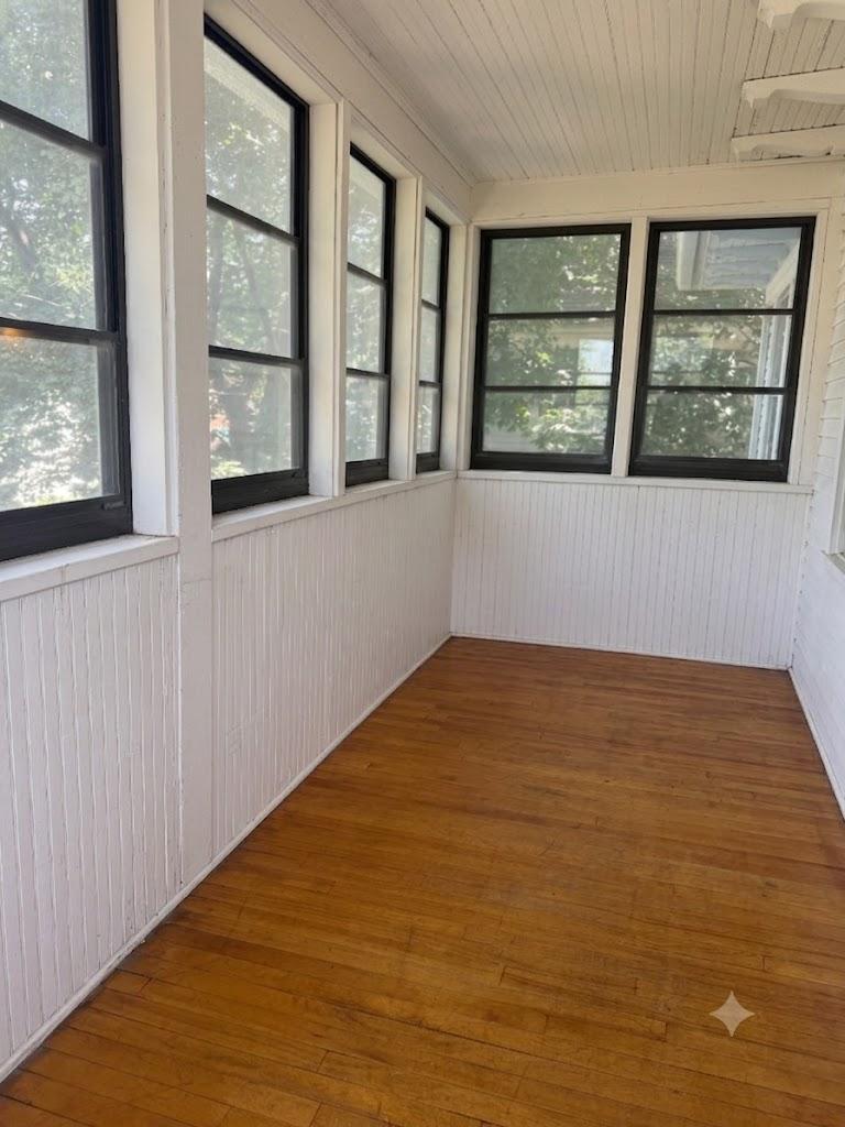 Porch Area.jpeg