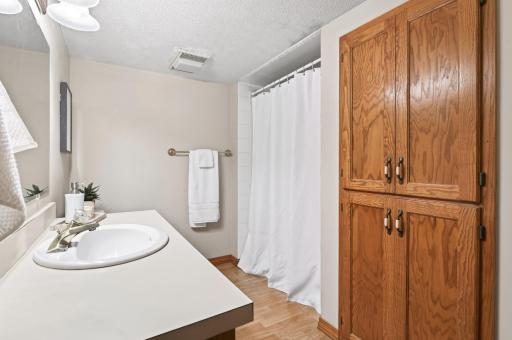 12347 Zea Street NW, Coon Rapids, MN 55433