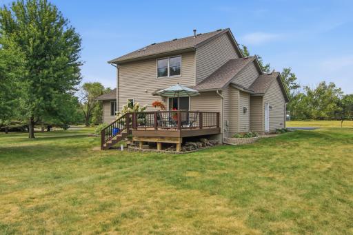 1+ Acre Yard