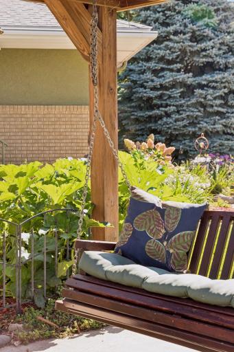 115 36th Avenue NE, Minneapolis, MN 55418