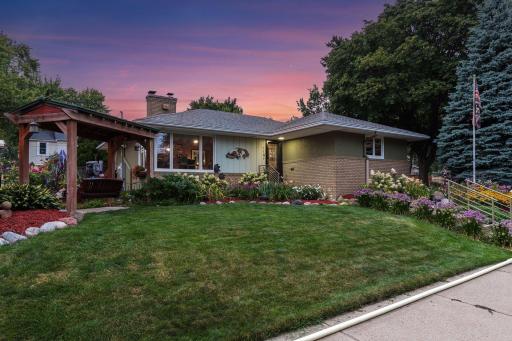 115 36th Avenue NE, Minneapolis, MN 55418