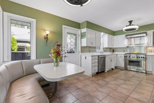 115 36th Avenue NE, Minneapolis, MN 55418
