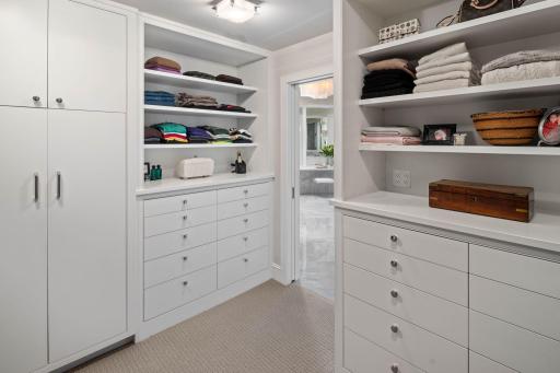 24-web-or-mls-110-bank-st-se-l2801.jpg