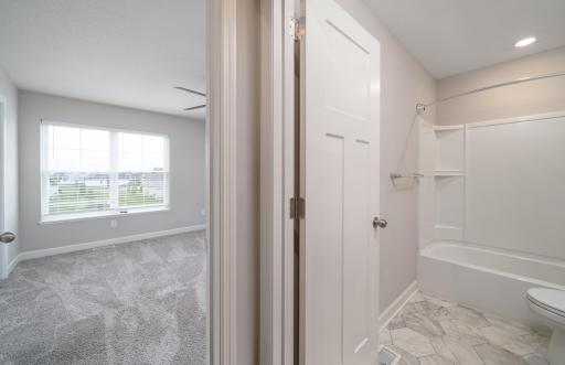 1605 Gable Drive, Carver, MN 55315