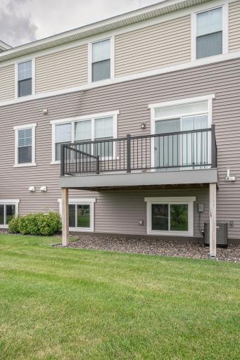 1605 Gable Drive, Carver, MN 55315