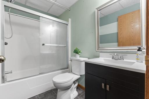 469 Campbell Lane NW, Hutchinson, MN 55350