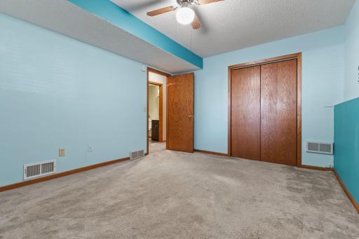 469 Campbell Lane NW, Hutchinson, MN 55350