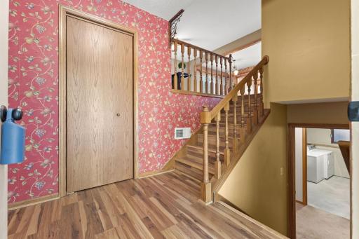 469 Campbell Lane NW, Hutchinson, MN 55350