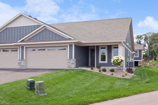2915 Thompson Drive, River Falls, WI 54022