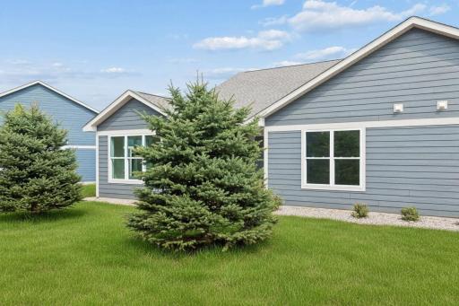 2915 Thompson Drive, River Falls, WI 54022
