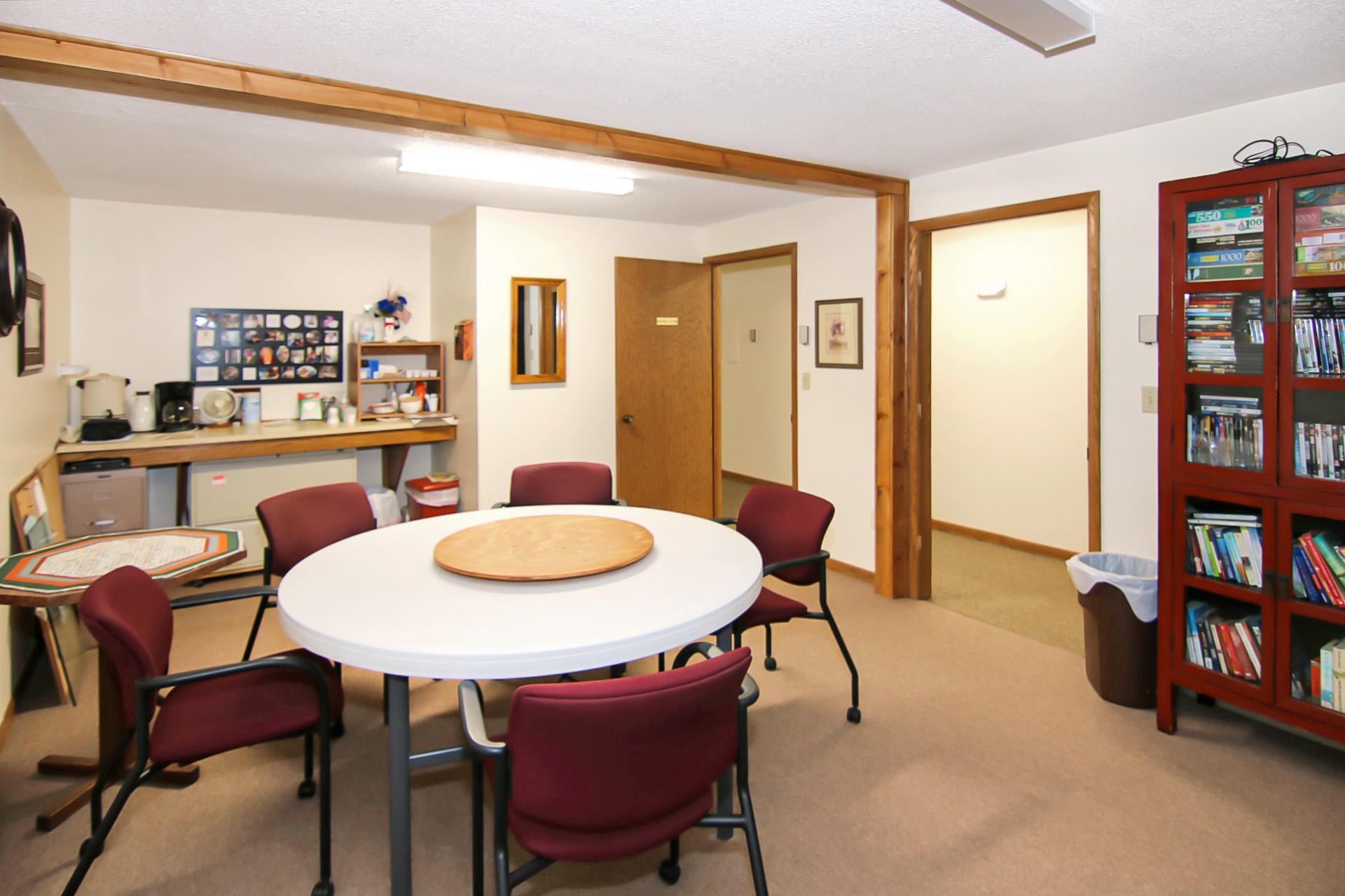 Meeting & Game Room