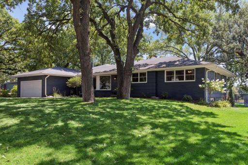 8201 Westwood Hills Curve - Spacecrafting - 0002.jpg