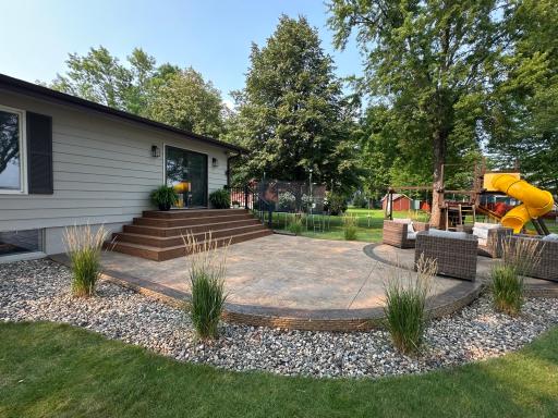 370 sq. ft stamped patio!!