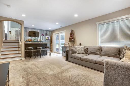 2358 Holly Ave N - Web Quality - 009 - 05 Living Room.jpg