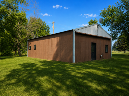 8996 Saint Croix Trail, North Branch, MN 55056