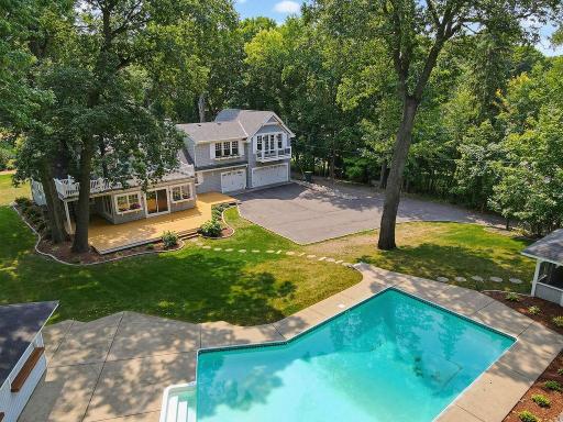 28_Drone_12_House_Pool.jpg