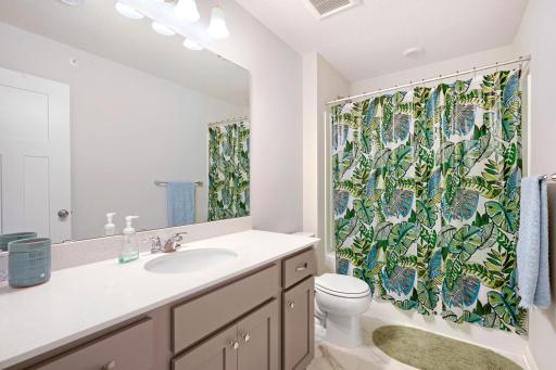 Upper level full bathroom.