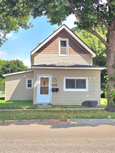 801 5th Street SW, Willmar, MN 56201
