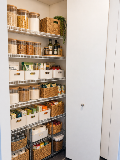 Pantry.png