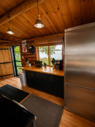 Kitchen1.PNG